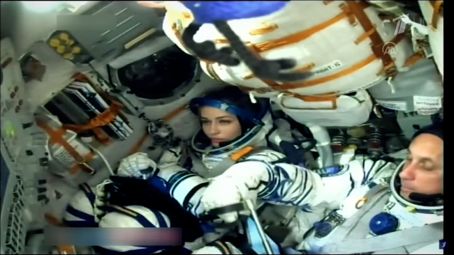 Rus yönetmen ve oyuncu uzay deneyimlerini paylaştı